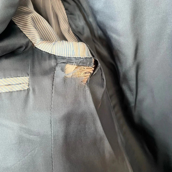 Tommy  Hilfiger plaid gray blazer - Picture 8 of 9